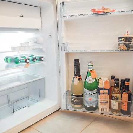 Stylische Wohnung In Ruhiger Lage, Sehr Messenah Laatzen Bagian luar foto